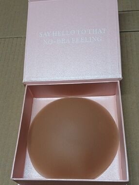 Cakes Body Grippy Circles Non-Adhesive Nipple Covers Caramel Size DDD+